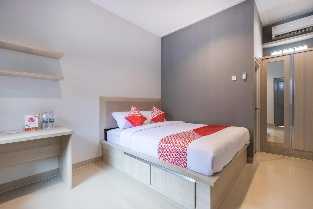 Oyo 1310 Urban Residence Jakarta Extérieur photo