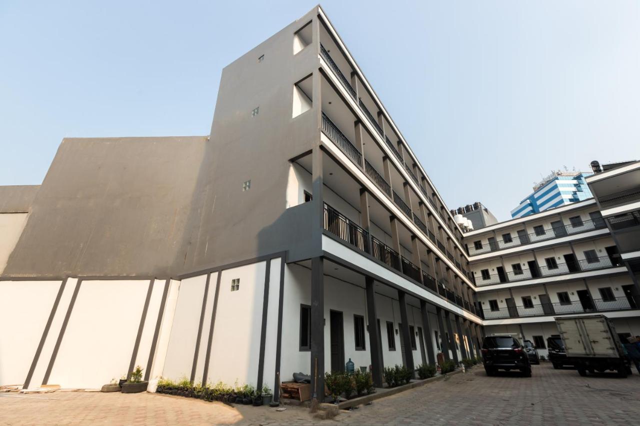 Oyo 1310 Urban Residence Jakarta Extérieur photo