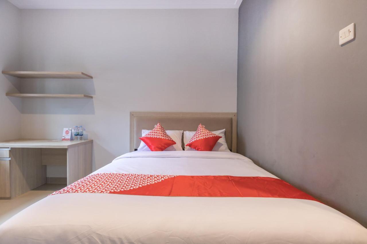 Oyo 1310 Urban Residence Jakarta Extérieur photo