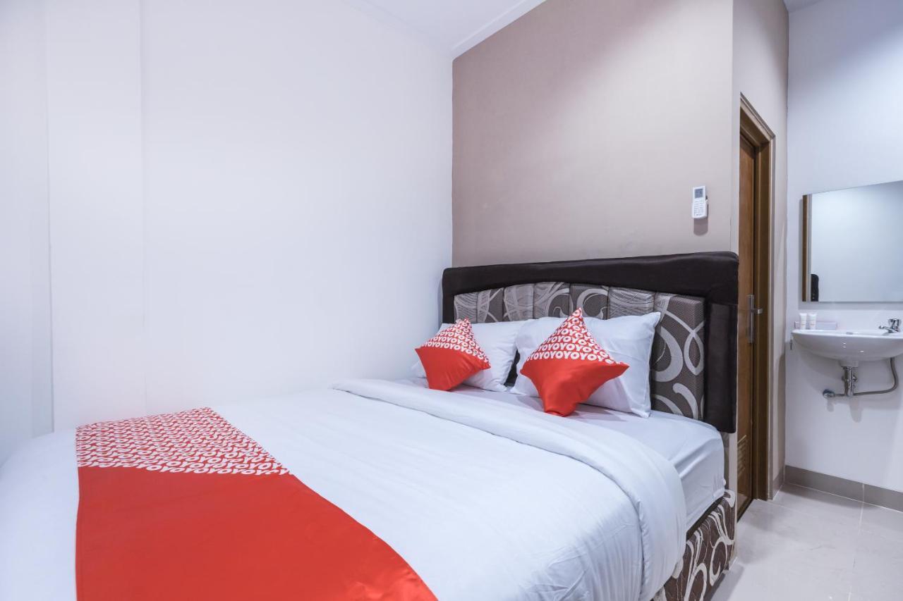 Oyo 1310 Urban Residence Jakarta Extérieur photo