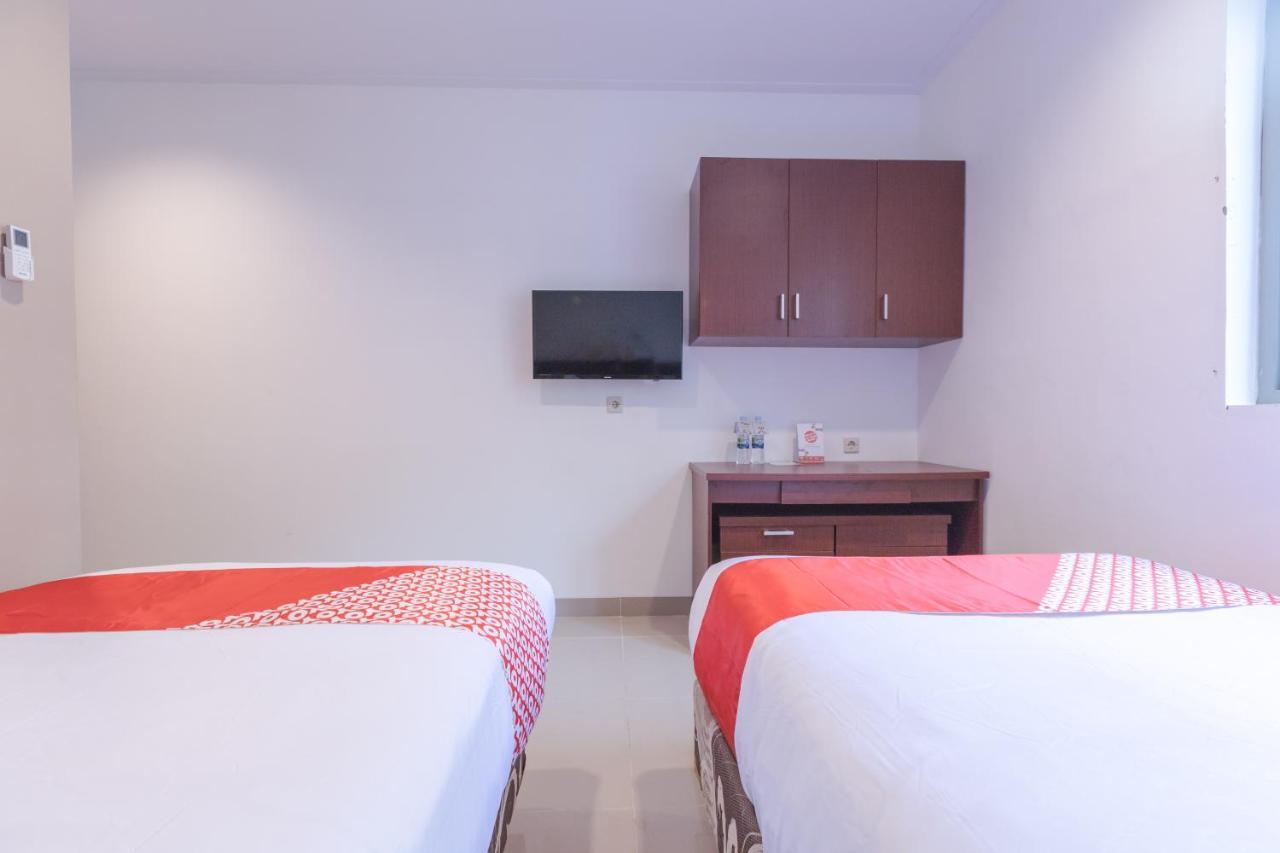 Oyo 1310 Urban Residence Jakarta Extérieur photo